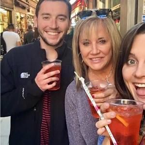 Meet your Posher, Lorraine